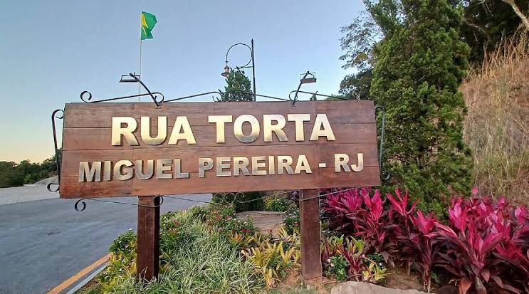 Rua Torta e Rua Coberta